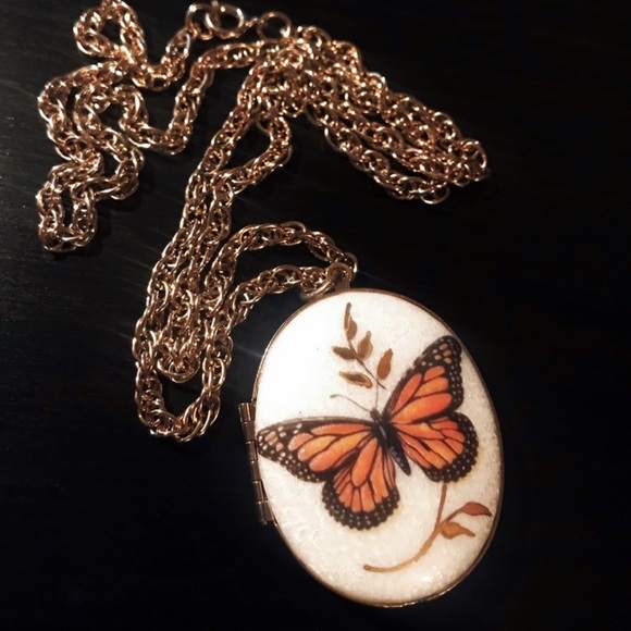 🥂 White is an Amazing Color 🥂 - Picture 7 of 13